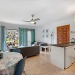 Blue Dream Pebble Appartement *